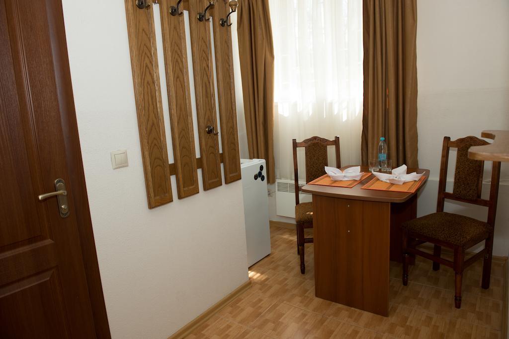 Hotel Acorn Irpin Quarto foto