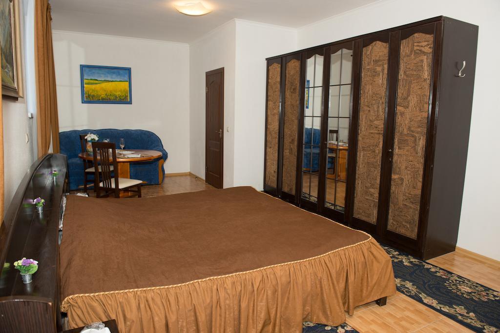 Hotel Acorn Irpin Quarto foto